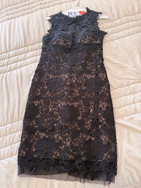 Betsy & Adam Dresses & Skirts - Betsy & Adam Black Floral Lace Midi Dress